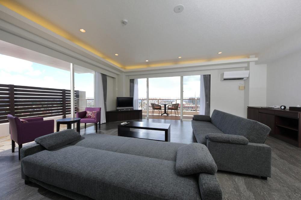 Terrace Garden Mihama Resort Chatan Ngoại thất bức ảnh