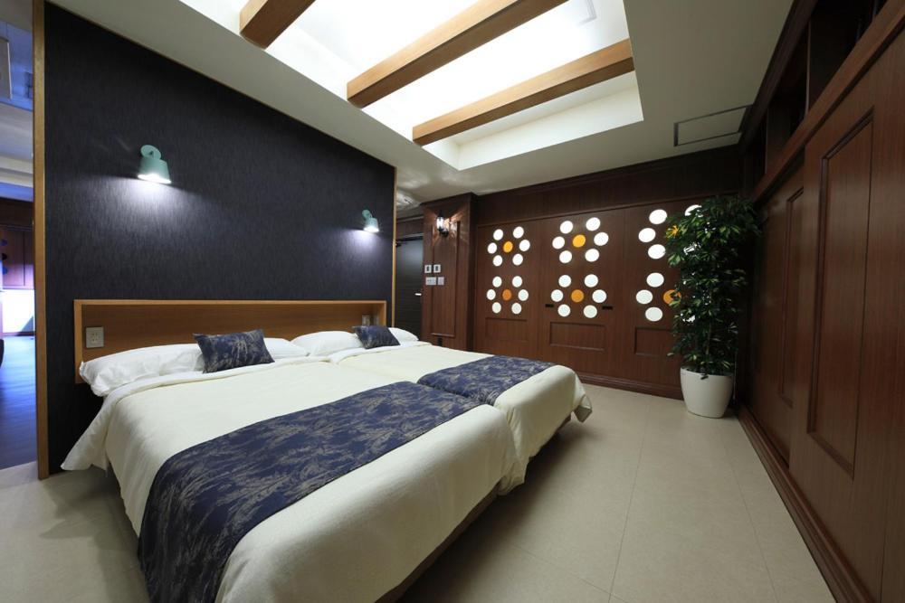 Terrace Garden Mihama Resort Chatan Ngoại thất bức ảnh